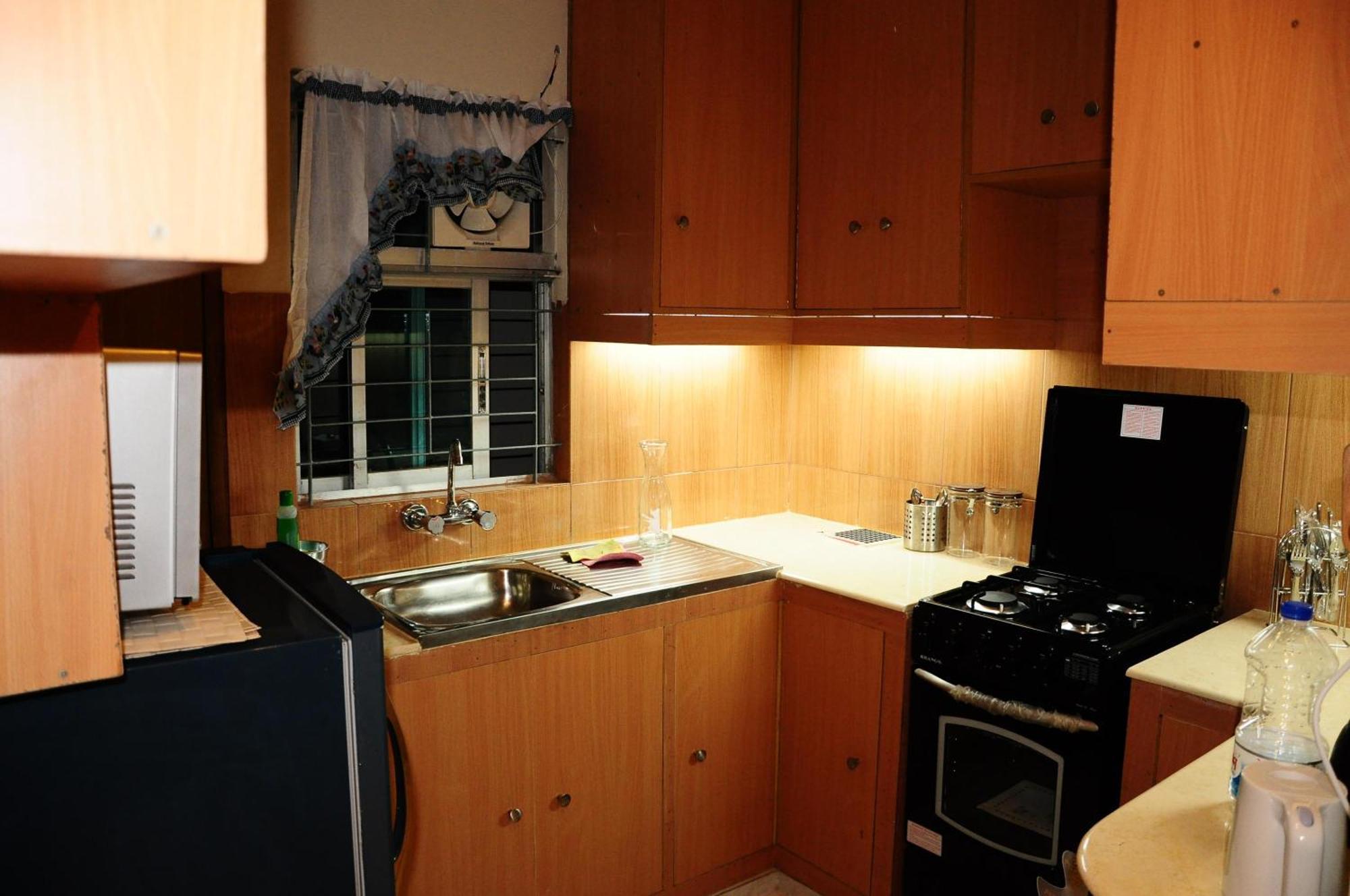 Rajanigandha Family Suites ダッカ エクステリア 写真